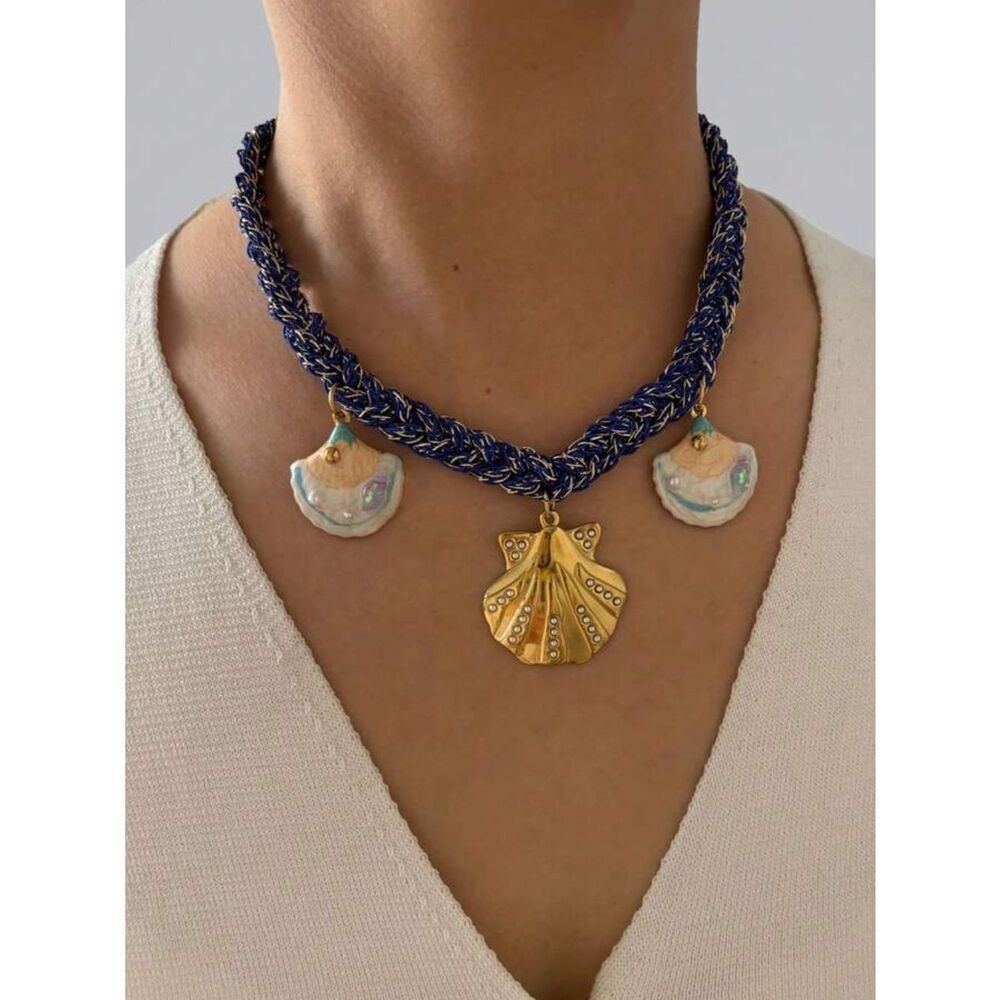 Seashell necklaceโN2106